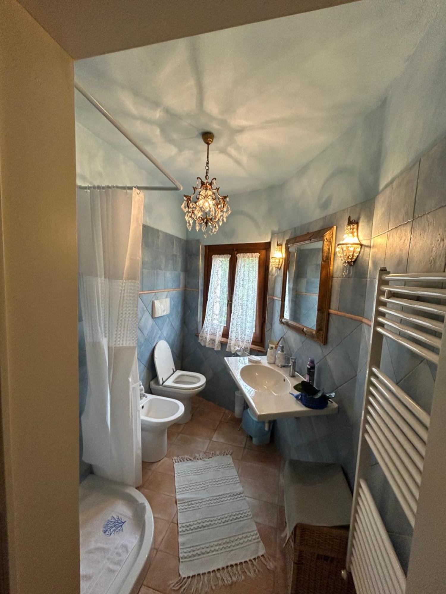 Appartamento Storico A Valle San Martino Di 斯波莱托 外观 照片